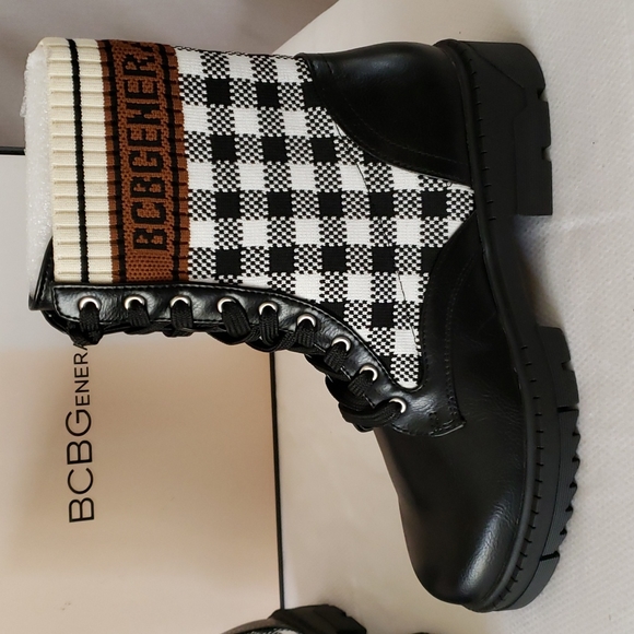 NEW BCBGENERATION Tassie Lace-Up Bootie - Picture 3 of 14